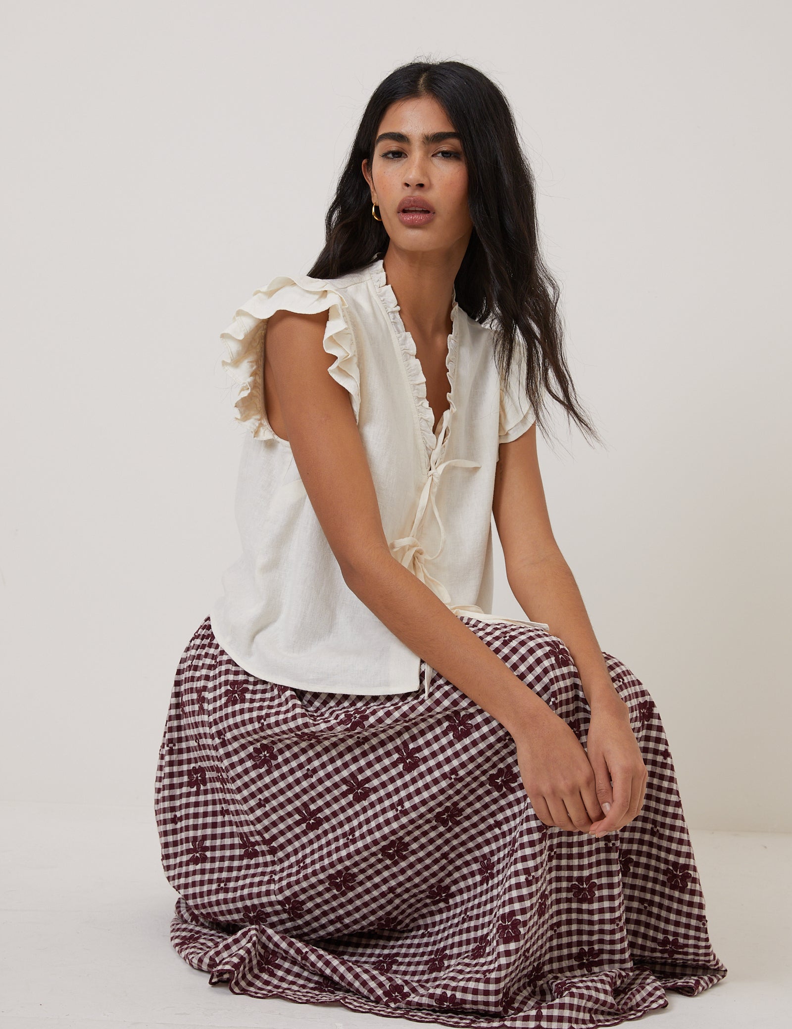 White Linen Blend Ruffle Tie Front Top - Image 3