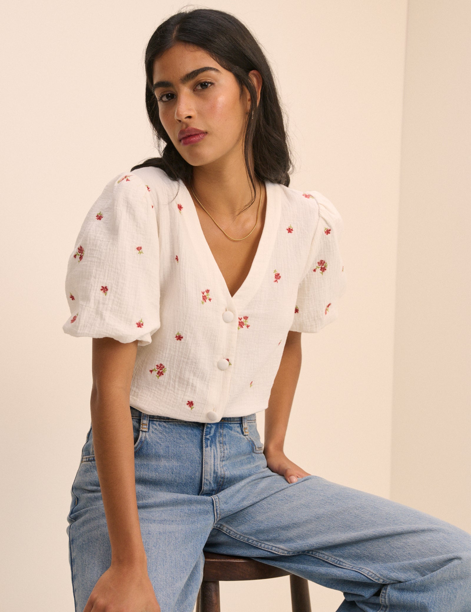 Cream and Red Floral Puff Sleeve Blouse