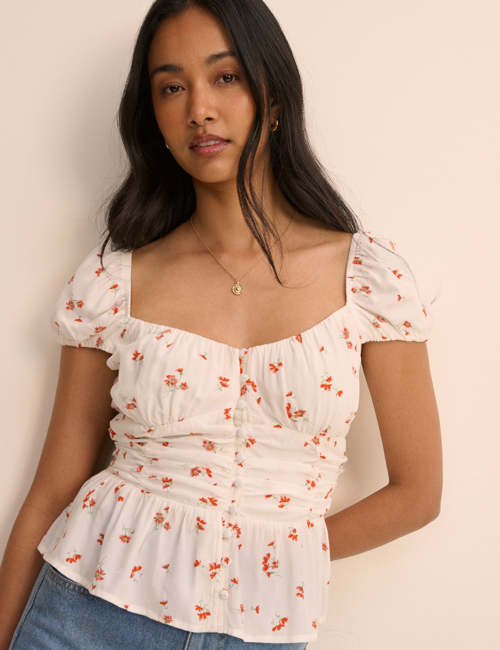 Relaxed White Floral Ruched Top